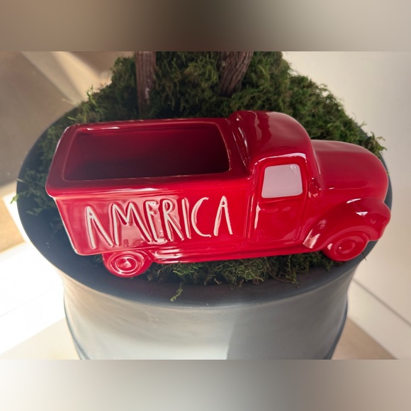 Patriotic Rae Dunn Red Truck America Table Decor Plant Holder new with box - Picture 2 of 16